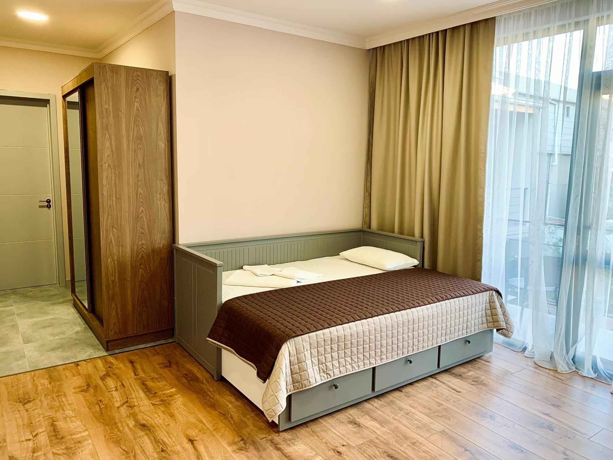 Guest House Smile Кобулеті Екстер'єр фото
