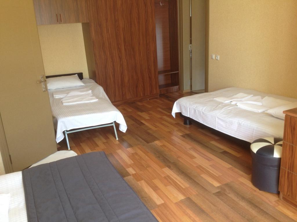 Guest House Smile Кобулеті Екстер'єр фото